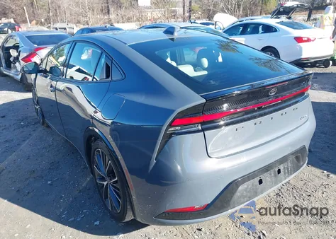 2025 Toyota Prius Xle z USA, uszkodzony, nr VIN JTDACAAU1S3064360